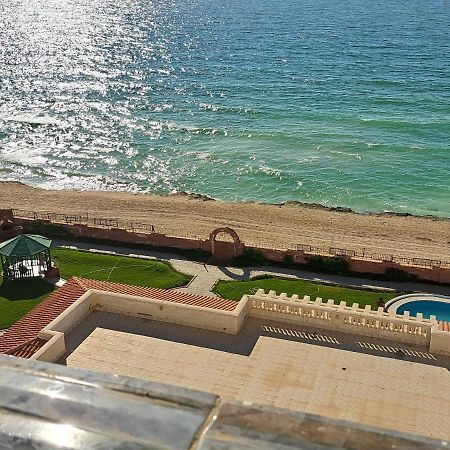 Panorama Apartment With A Charming Sea And Swimming Pool View Near Alexandria With Free Wifi شقة باطلالة ساحرة على البحر وحمام السباحة Ngoại thất bức ảnh